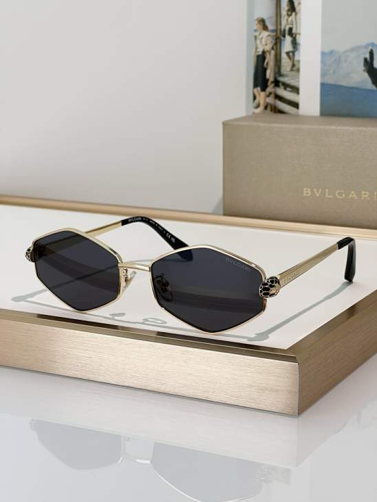 Picture of Bvlgari Sunglasses _SKUfw81854354fw